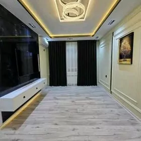 2017 GURTLY 3 kom Liftl 135m².