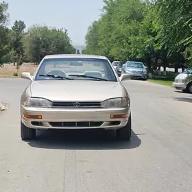 Toyota Camry 1993
