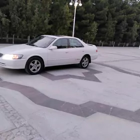 Toyota Camry 1998