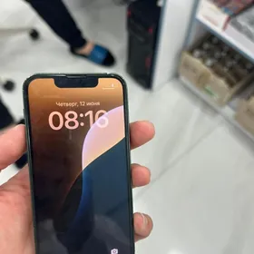 iPhone 13 mini