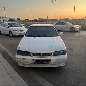 Nissan Sunny 1999