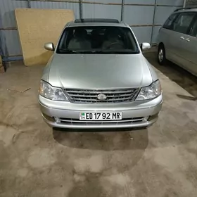 Toyota Avalon 2000