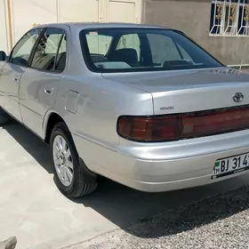 Toyota Camry 1993