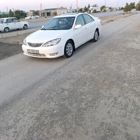 Toyota Camry 2005