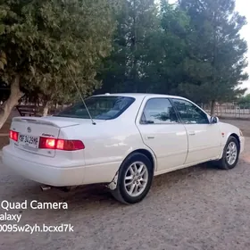 Toyota Camry 2000