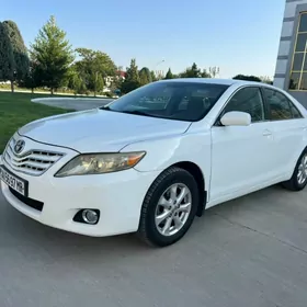 Toyota Camry 2010