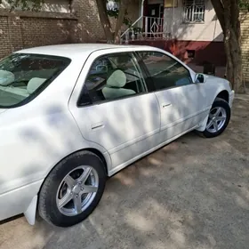 Toyota Camry 1997