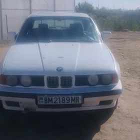 BMW 525 1989
