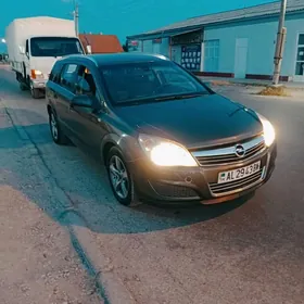 Opel Astra 2008