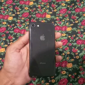 iPhone 8