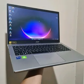 Acer i5 1235U + MX 550