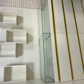 Витрина для магазина украшений