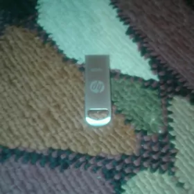 Fleşka 16GB