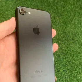 iPhone 7