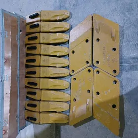 komatsu diş