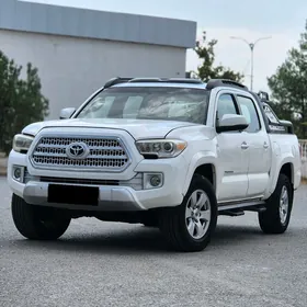 Toyota Tacoma 2016