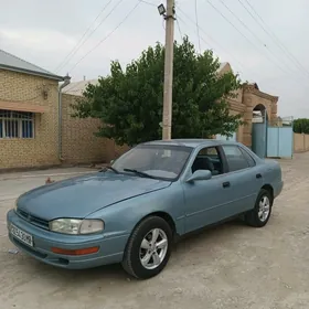 Toyota Camry 1993