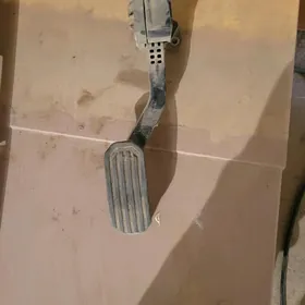 Toyota gaz pedal