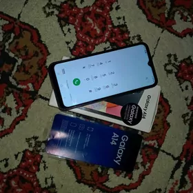 SAMSUNG A 14
