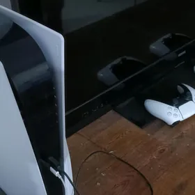 PS 5