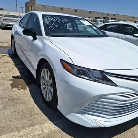Toyota Camry 2020
