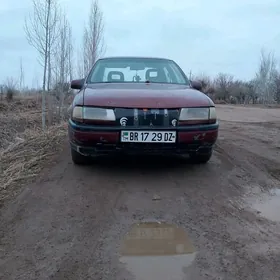 Opel Vectra 1989