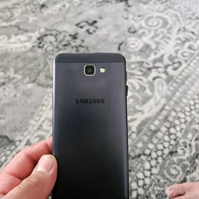 Samsung j5