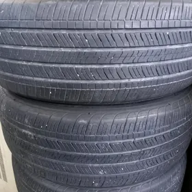 235-55-20 goodyear