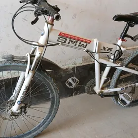 BMW velosiped