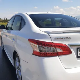 Nissan Sentra 2013