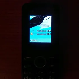 Телефон MAXFONE