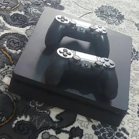 PlayStation 4 Slim