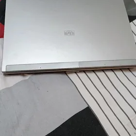 HP Elita Book.