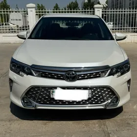 Toyota Camry 2017