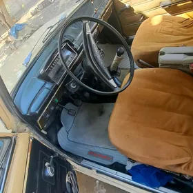Lada 2104 1986