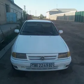 Opel Astra 1993