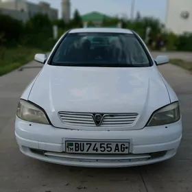 Opel Astra 2000