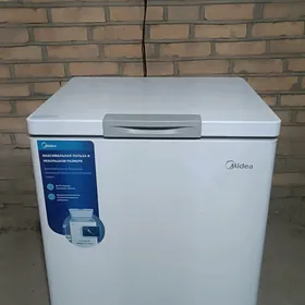 Midea marazilnik