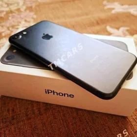 iPhone 7128Gb