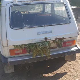 Lada Niva 1980