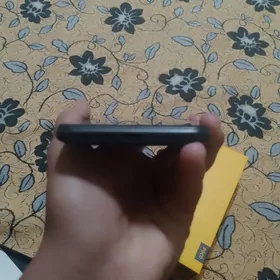 poco c40