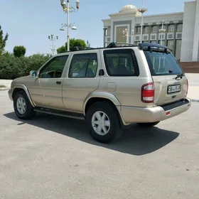 Nissan Pathfinder 2001