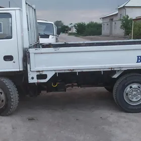 Isuzu Elf 1997