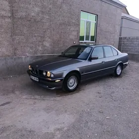 BMW E34 1989