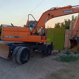 JCB Pilingmaster 2014