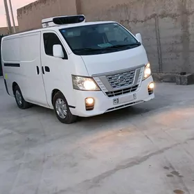 Nissan Urvan 2018