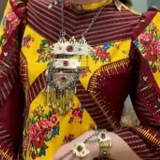 Yüñ köynek
