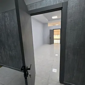 77m² arenda kabinet