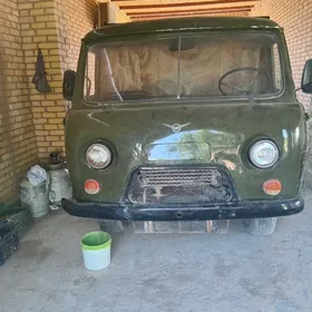 UAZ Profi 1990