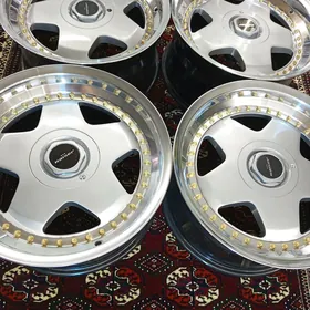 R17 BRIDGESTONE
